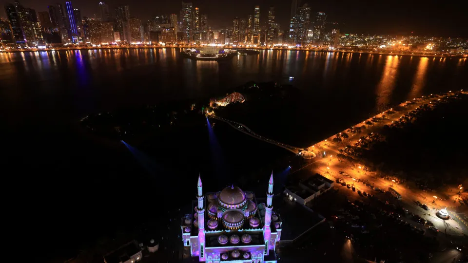 Emirados registam três mortos e 112 feridos em ataques iranianos desde início da ofensiva