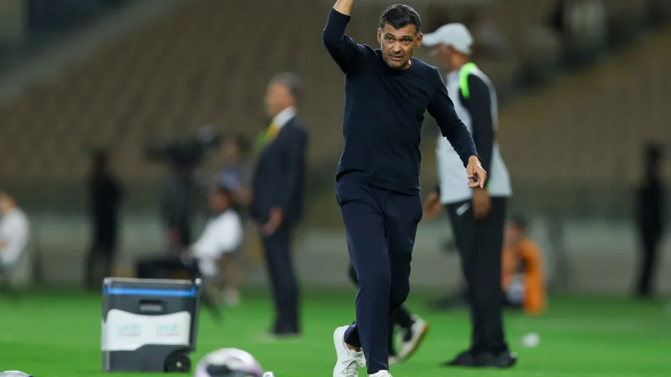 Por opção ou lesão? Conceição exclui nome de peso do Al Ahli-Al Ittihad