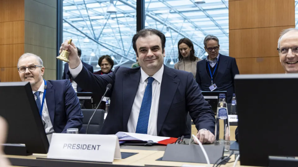 "Perturbações". Zona euro deve preparar-se "para longa instabilidade"