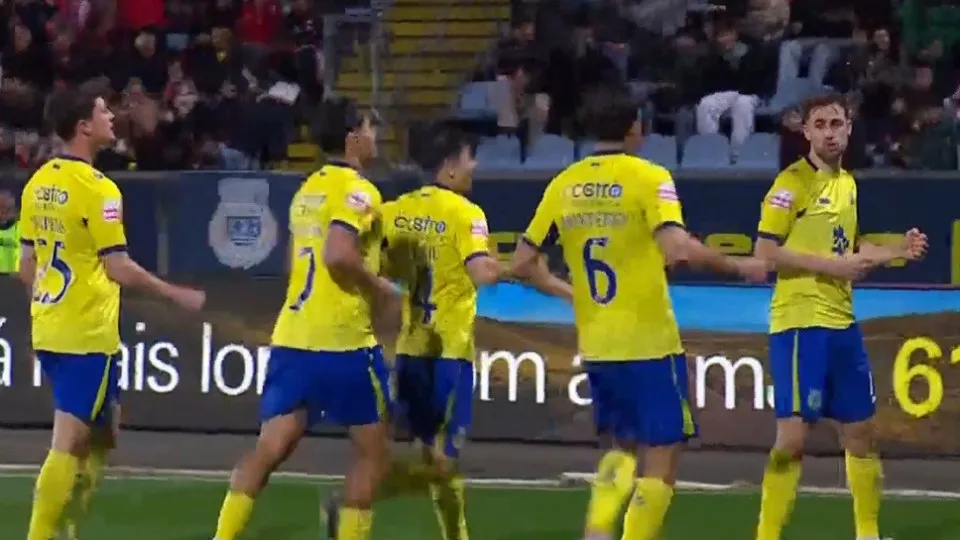 António Silva fez o que não devia em Arouca e Barbero não perdoou