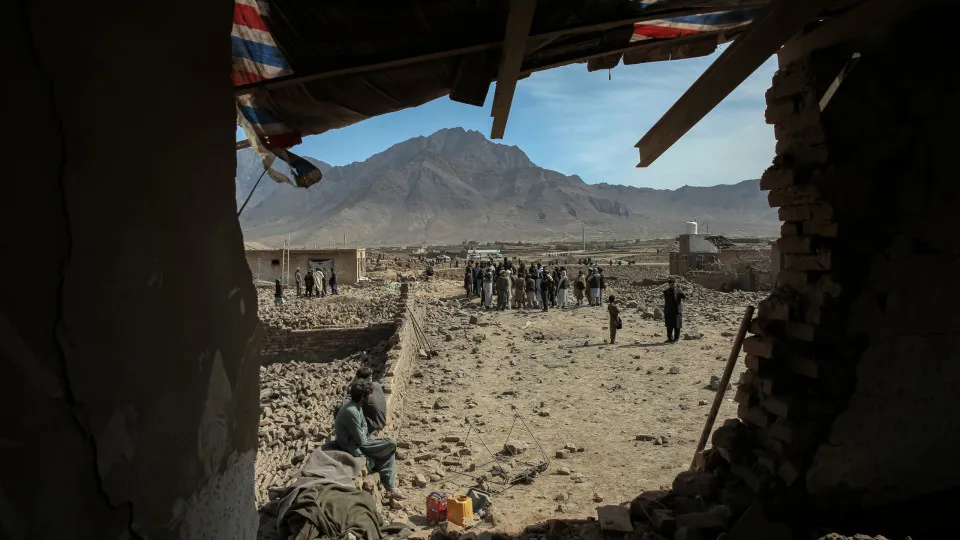 Paquistão reivindica ataque a cidade afegã onde vive líder dos talibãs