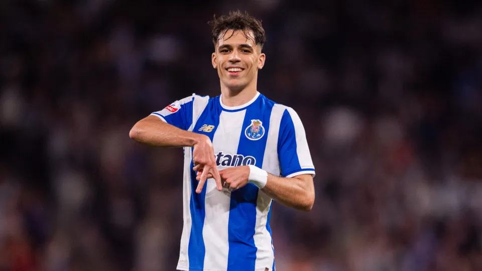 Gabri Veiga recorda Thiago Silva e atira: "Não quero saber do Sporting"