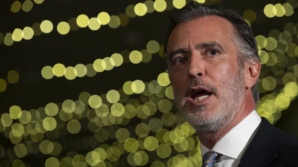 Sócrates? Oito advogados "é expediente usado de forma dilatória"