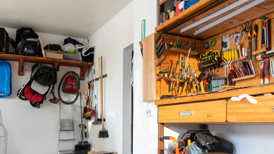 Atenção à humidade (e não só). Os 4 itens que não pode mesmo guardar aqui