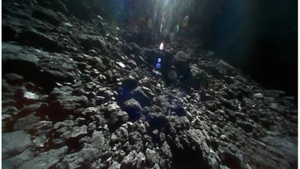 Asteroide Ryugu contém bases do DNA e reforça hipótese sobre origem da vida