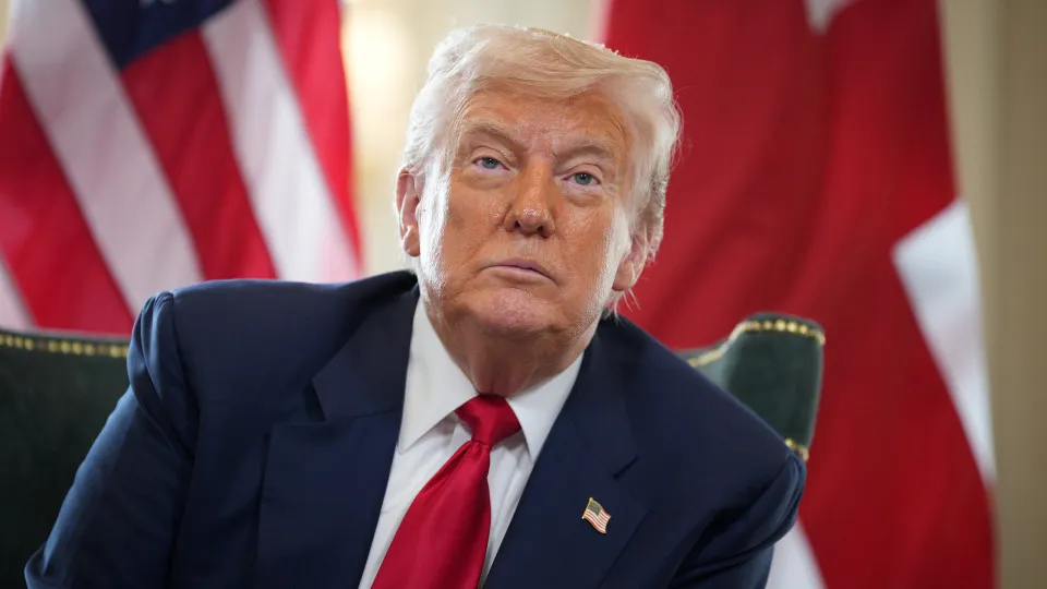 Petróleo cai mais de 10% com afirmações de Trump (apesar de desmentidas)