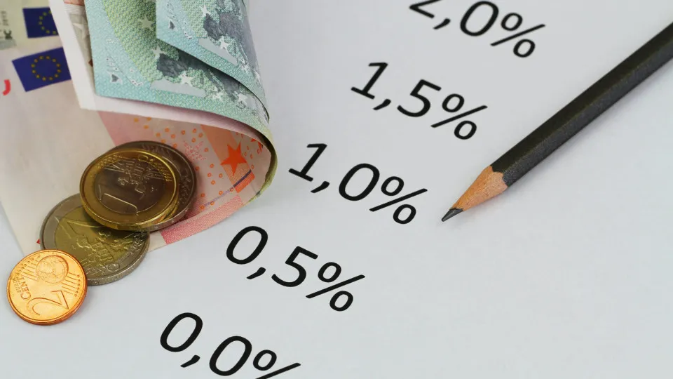 Juros da dívida de Portugal descem a dois, cinco e 10 anos