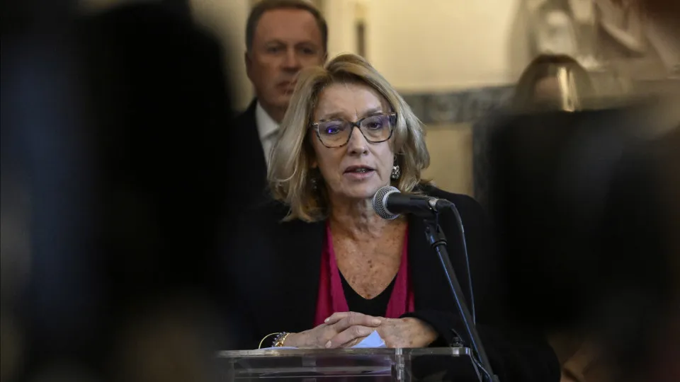 Lei laboral: Governo mantém medidas contestadas pela UGT