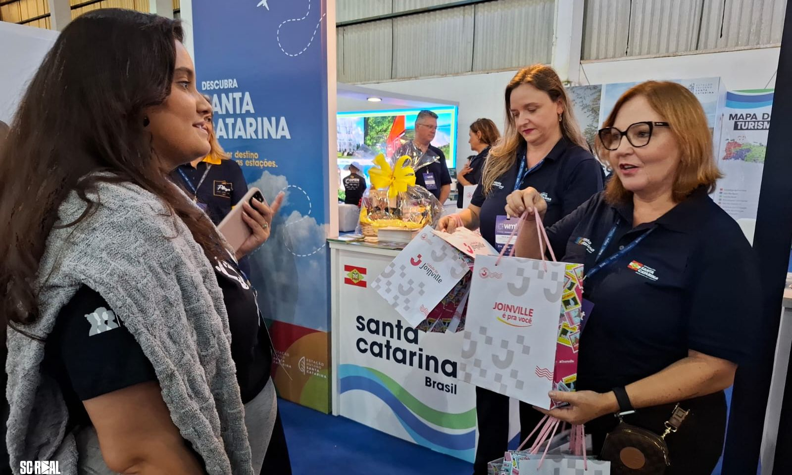 Joinville participa de importantes eventos de promoção do turismo em Gramado e Curitiba