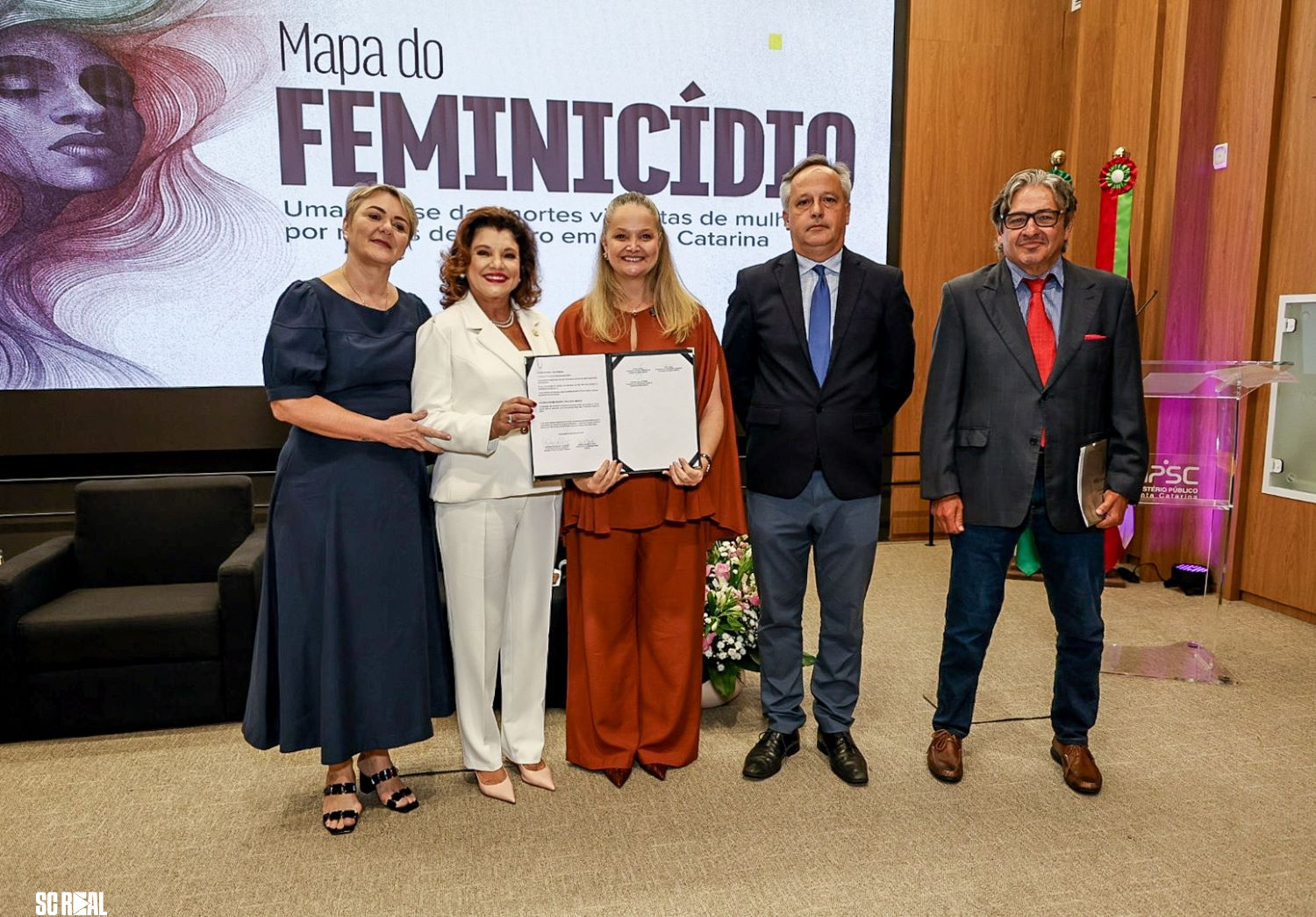 Governo do Estado assina pacto interinstitucional de cooperação para o enfrentamento ao feminicídio