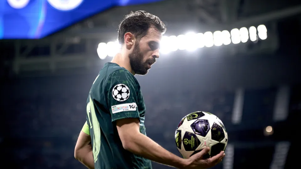 Barcelona toma decisão final sobre Bernardo Silva