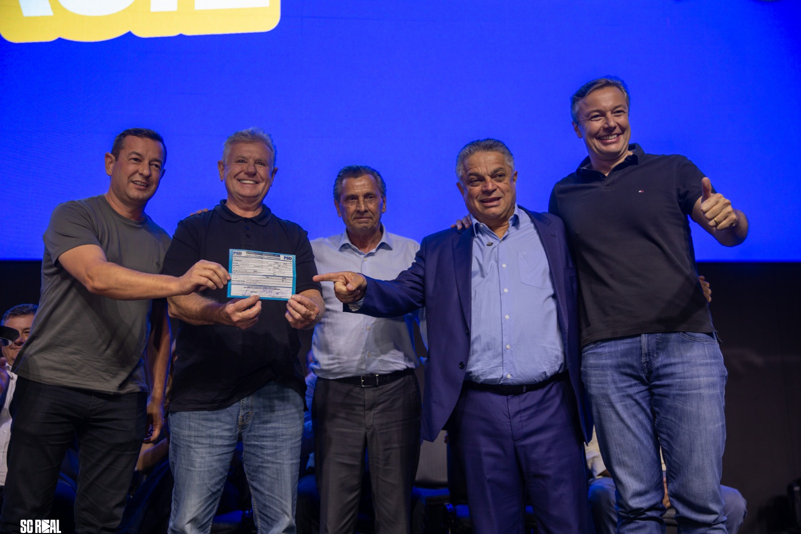 Berlanda deixa o PL e se filia ao PSD em ato com João Rodrigues em Chapecó