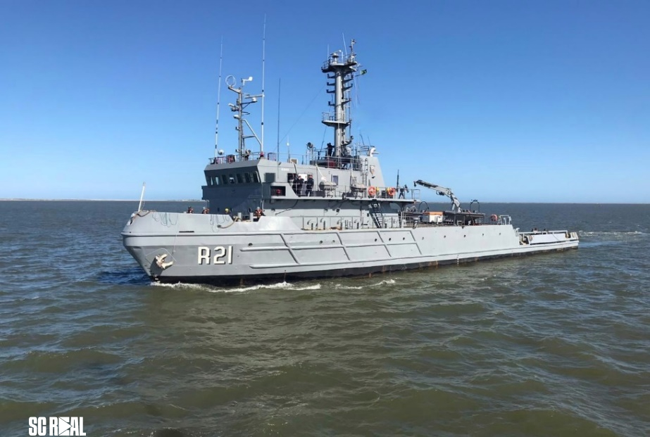 Rebocador da Marinha abre visitação pública no Porto durante aniversário de São Francisco do Sul