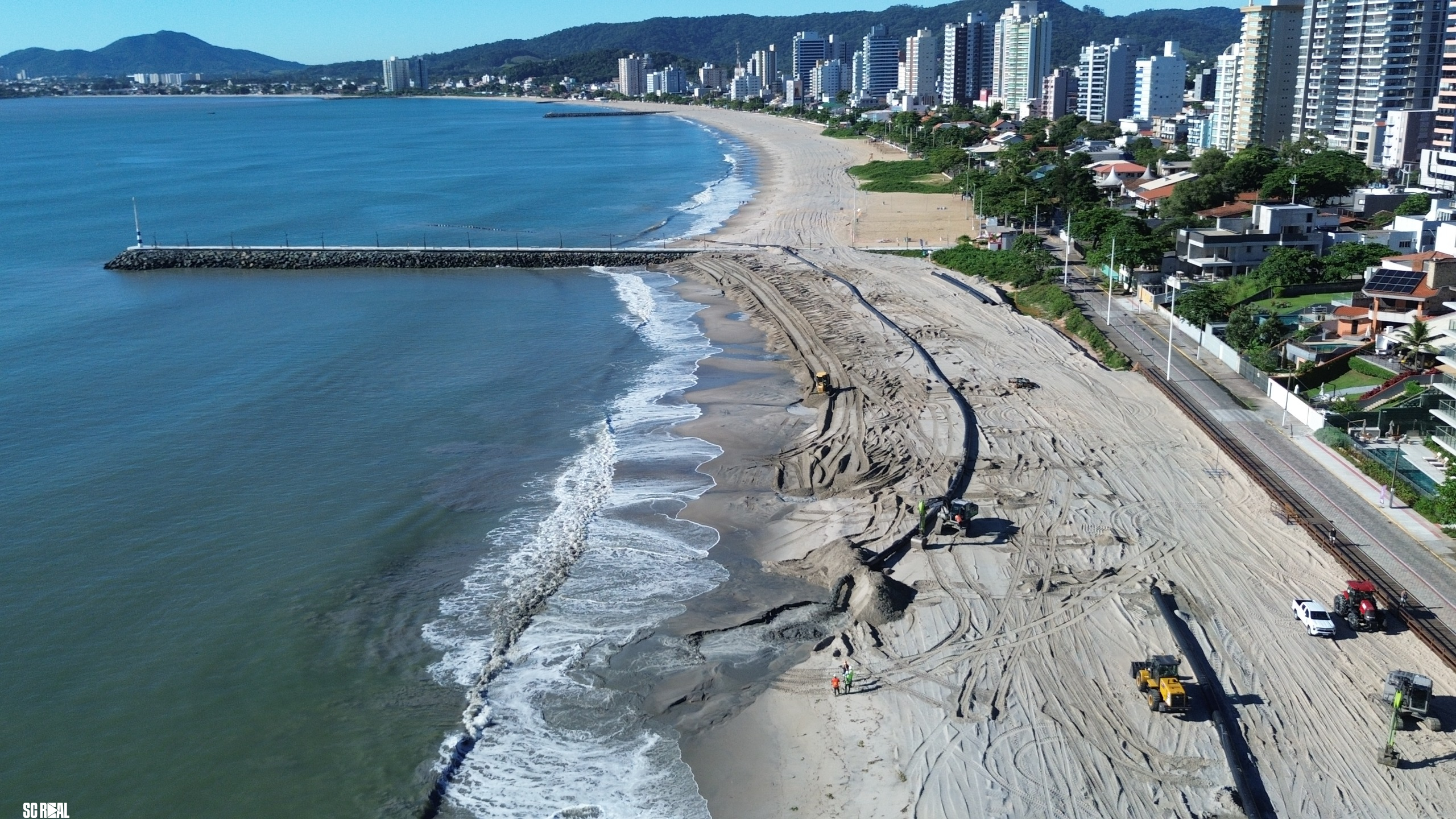 Megaobra de alargamento da Praia Central de Balneário Piçarras será concluída nesta sexta-feira (10/04) 