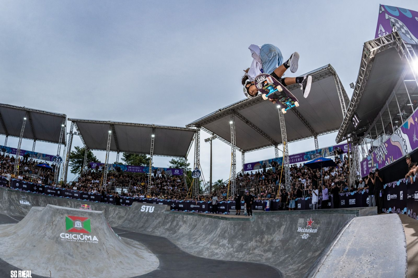 Pedro Vita, 1º título de STU, e Raicca Ventura, 1ª nota ‘9 Gang’, campeões no Park de Criciúma