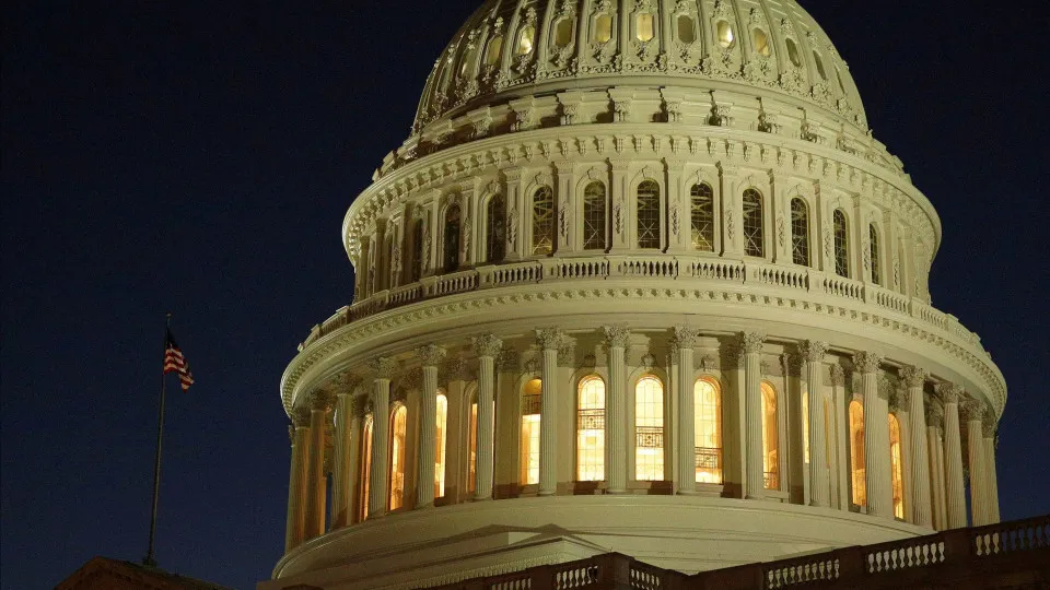 Quatro congressistas podem ser excluídos da Câmara dos Representantes