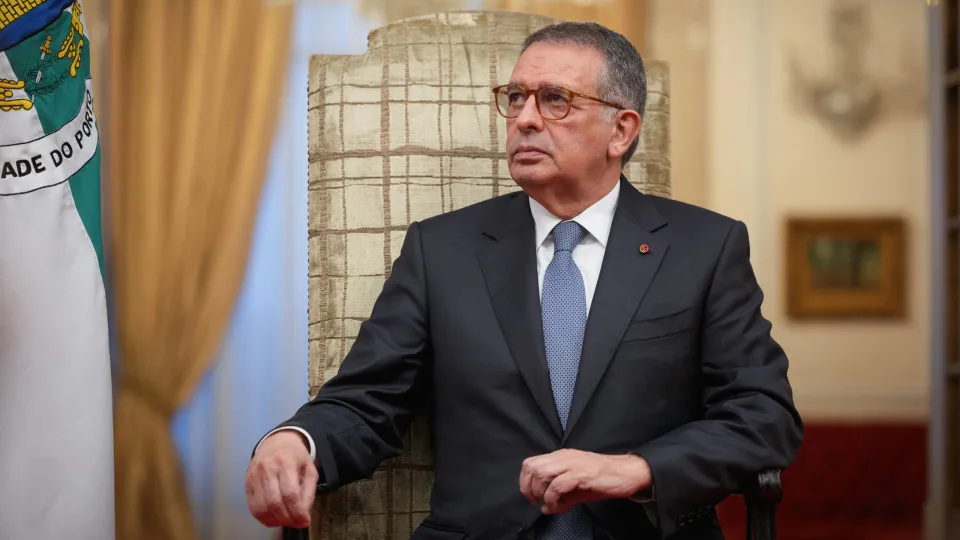 Seguro promulga decreto de regulamento dos serviços digitais