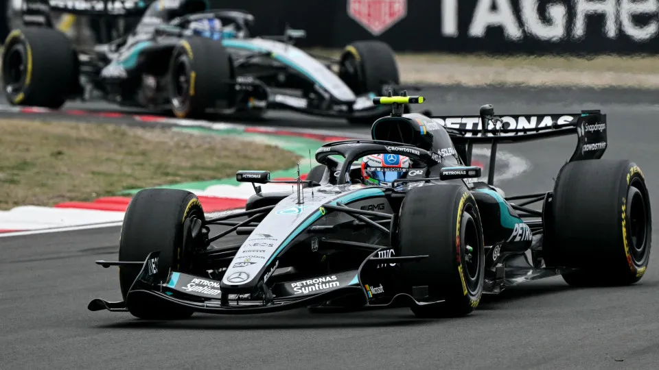 Mercedes campeã? "Será entre Antonelli e Russell", prevê ex-Red Bull