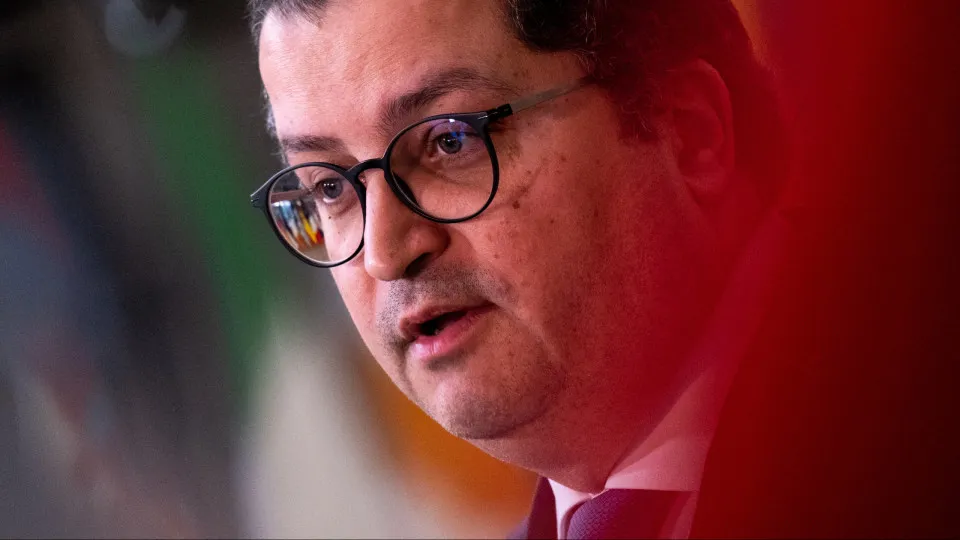 Taxa sobre lucros extraordinários? Governo apoia (Bruxelas irá autorizar)