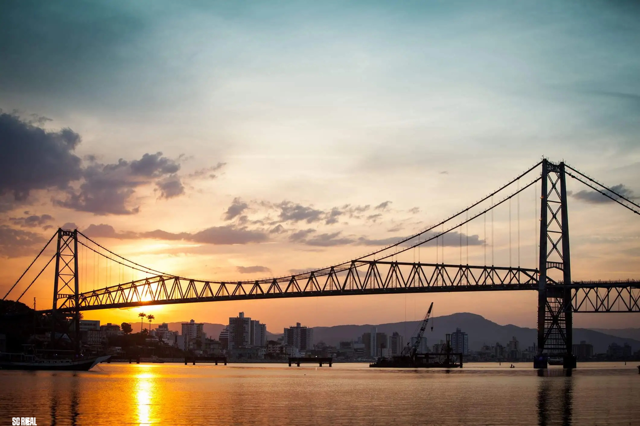 Joss Stone fará show internacional gratuito em Florianópolis para celebrar os 100 anos da Ponte Hercílio Luz 