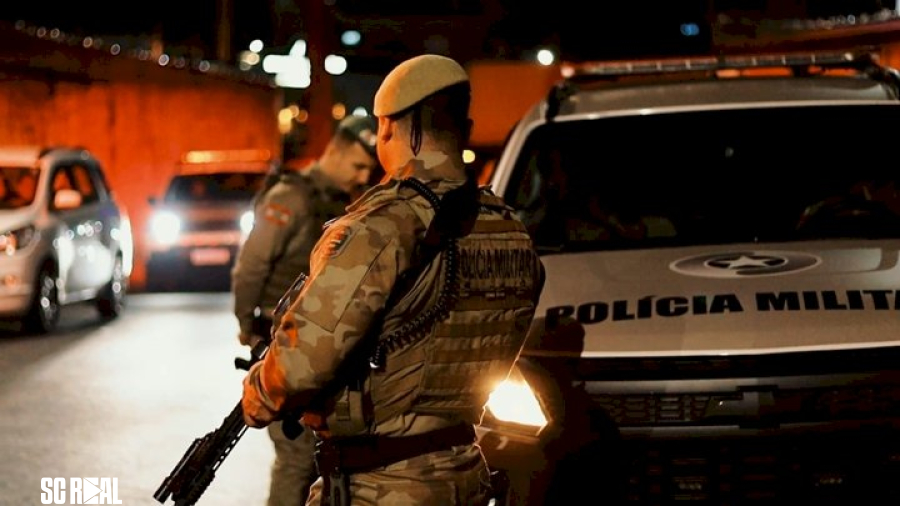 Operação Alta Tensão apreende 152 celulares e mais de 300 kg de fios em Florianópolis