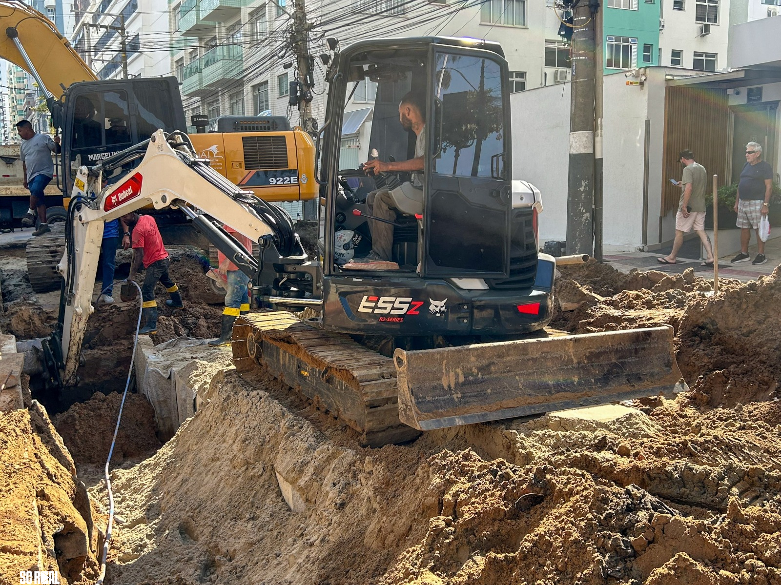 Obra da macrodrenagem na Rua 1001 chega ao Canal do Marambaia