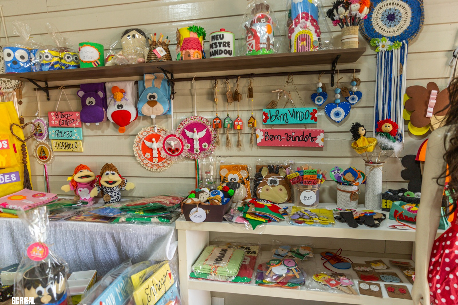 Artesãos celebram um ano da Vila em Chapecó