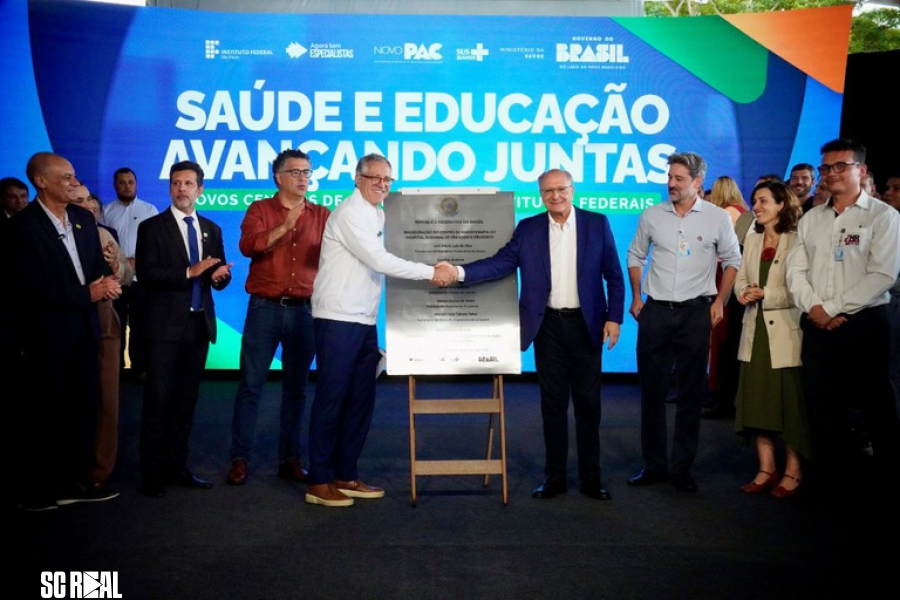 Governo do Brasil amplia acesso à radioterapia, e entrega 3,3 mil veículos para o SUS
