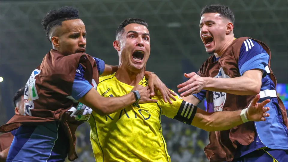 "Isto já não é futebol". Ronaldo responde a provocações e deixa garantia