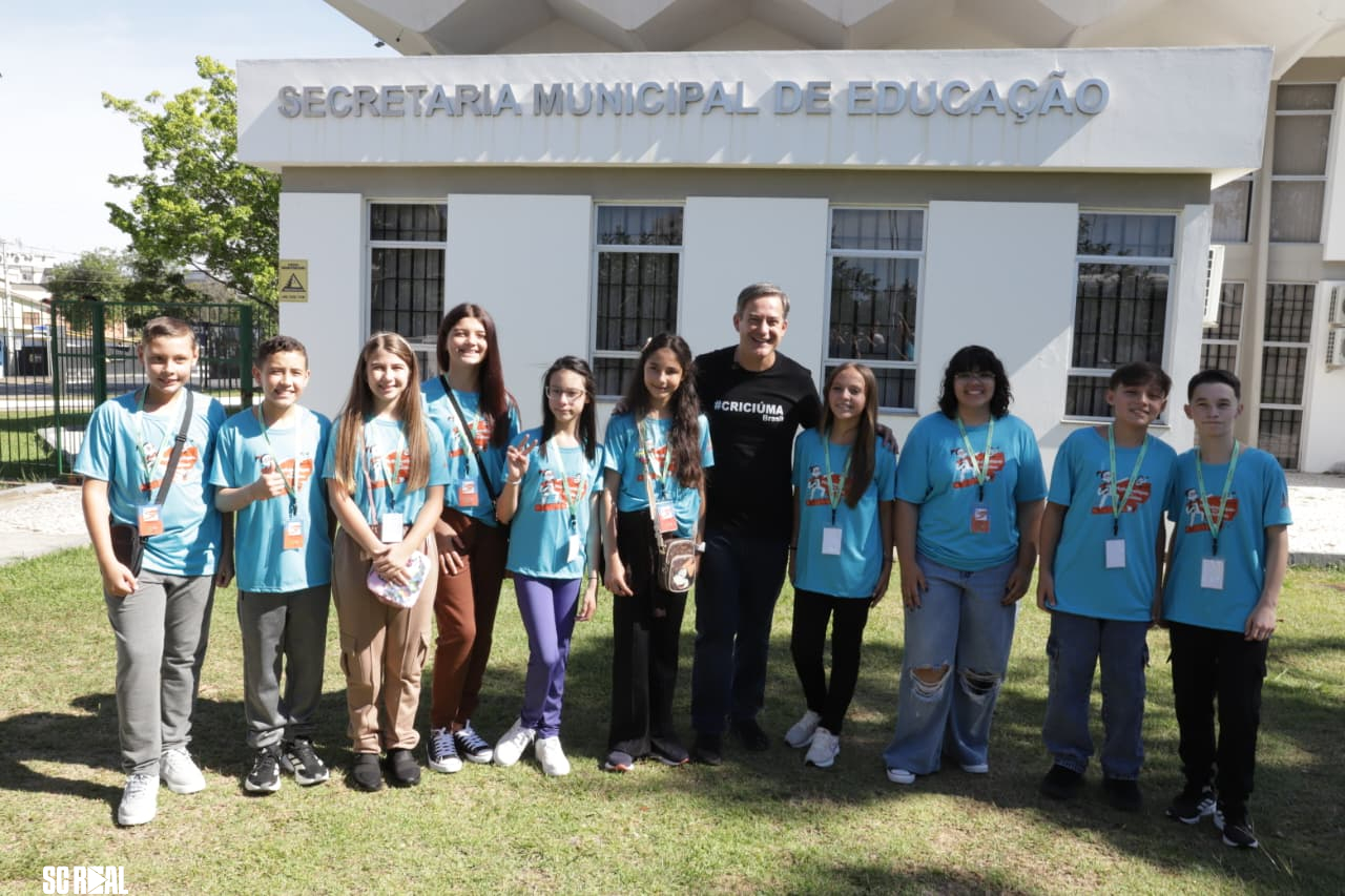Alunos da rede municipal de Criciúma embarcam para Olimpíada Internacional de Matemática