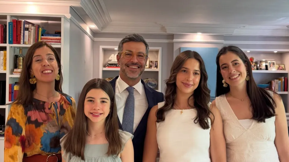 Pedro Benevides da TVI emociona ao assinalar 21 anos da filha mais velha