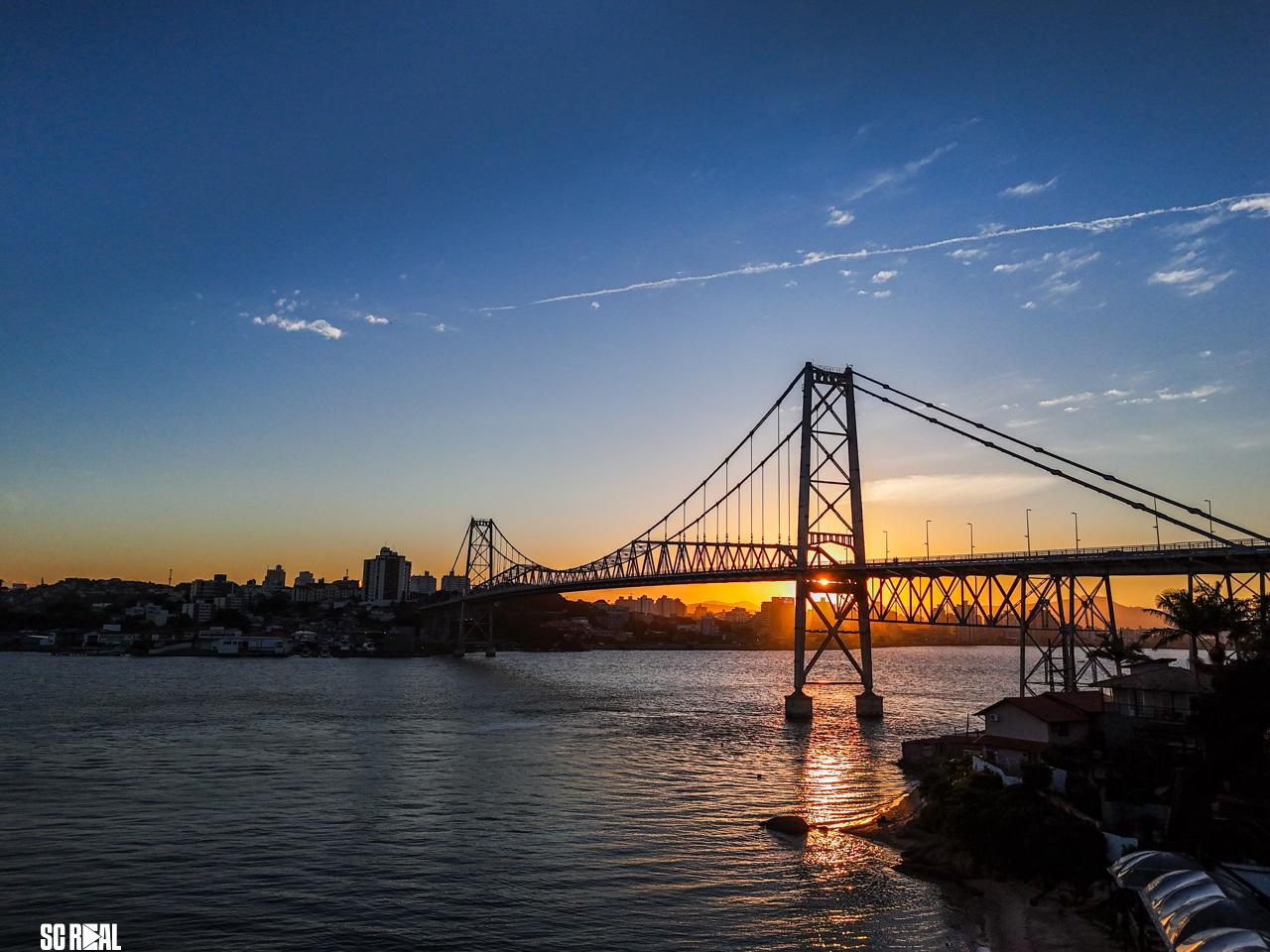 Maratona Fotográfica de Florianópolis chega à 29ª edição com homenagem à Ponte Hercílio Luz 