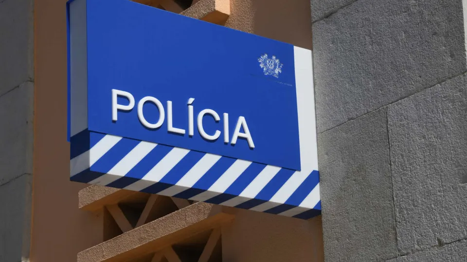 Pelo menos quatro detidos em operação policial em Almada