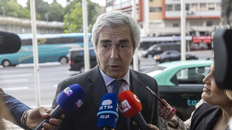 Centristas reúnem-se este fim de semana para escolher nova liderança