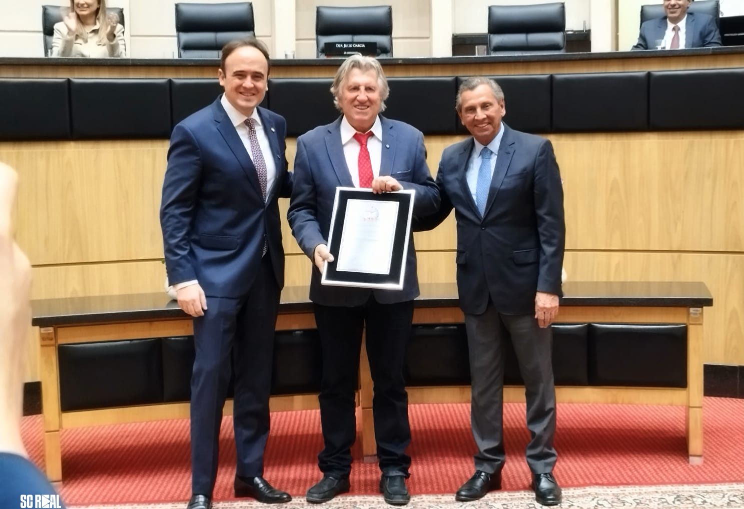 Assembleia Legislativa de Santa Catarina realiza Sessão Especial em homenagem aos 142 anos de Camboriú