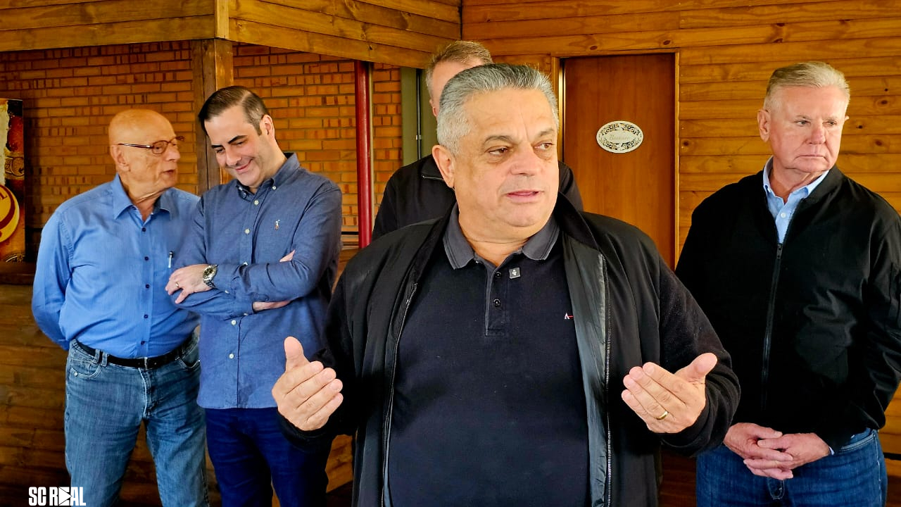 João Rodrigues intensifica agenda pelo Estado ao lado de MDB, PP e União Brasil
