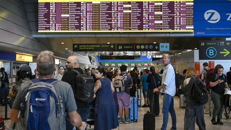 Lisboa entre aeroportos do mundo onde é mais fácil perder voo de ligação