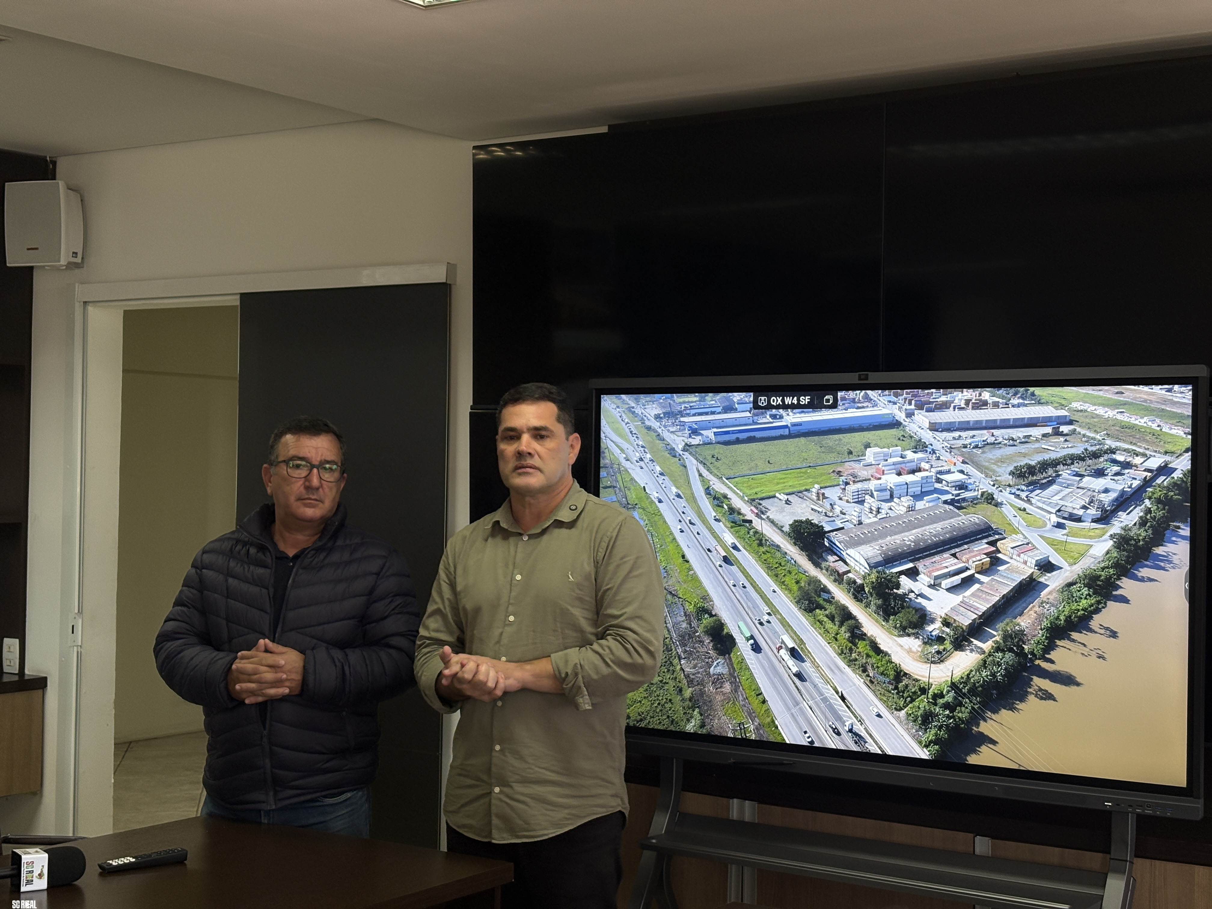 Assinada a ordem de serviço para obras na Avenida Radial Oeste, em Itajaí 