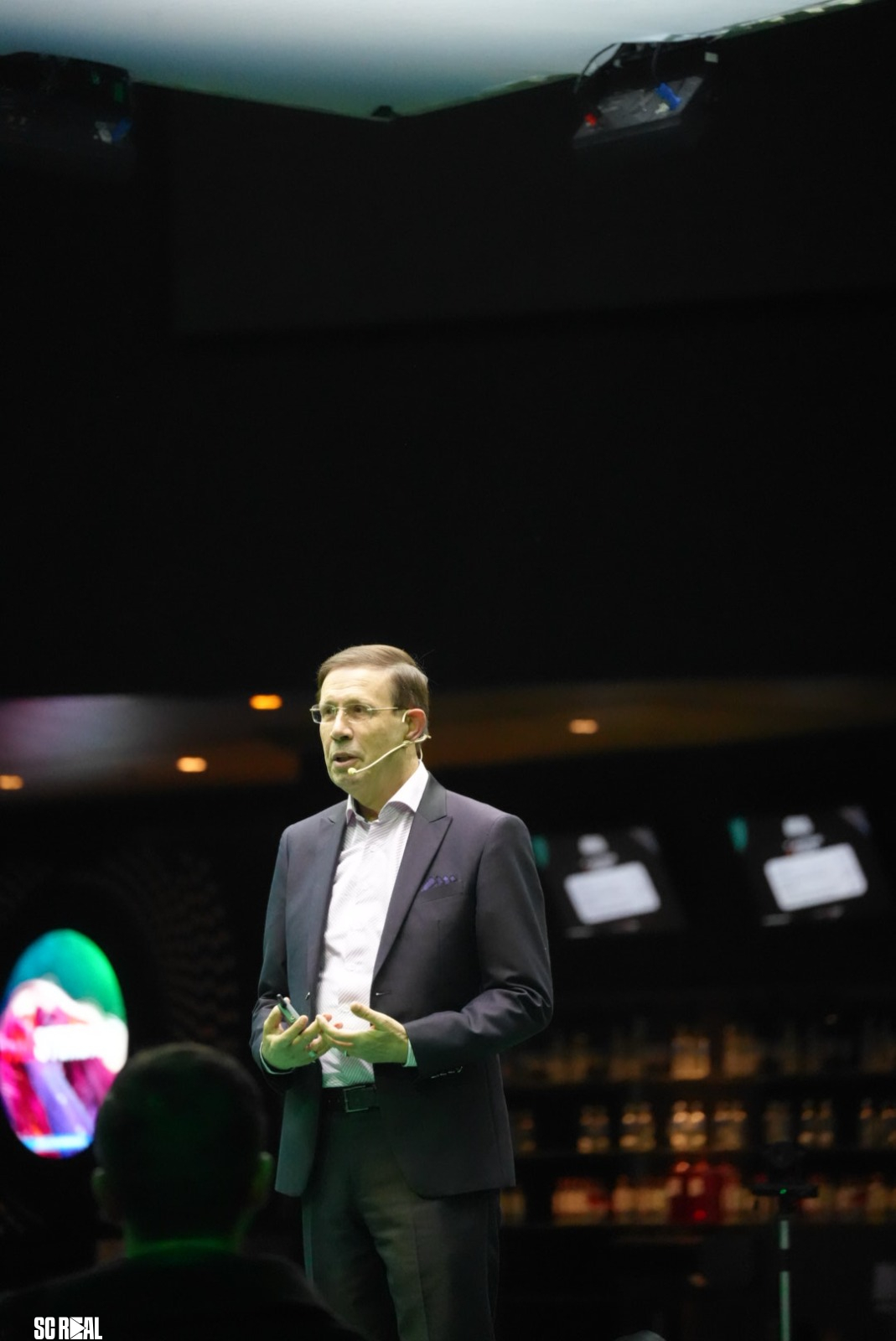 Empreendedorismo em alta: primeira manhã do Empreende Brazil tem palestras de Carlos Wizard e foco em gestão e alta performance