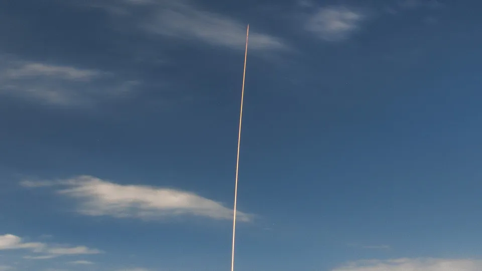SpaceX conclui 12.º voo de teste da Starship V3 após tentativa fracassada