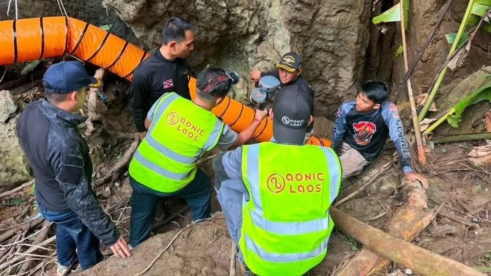 Sete pessoas presas em gruta inundada no Laos há quase uma semana
