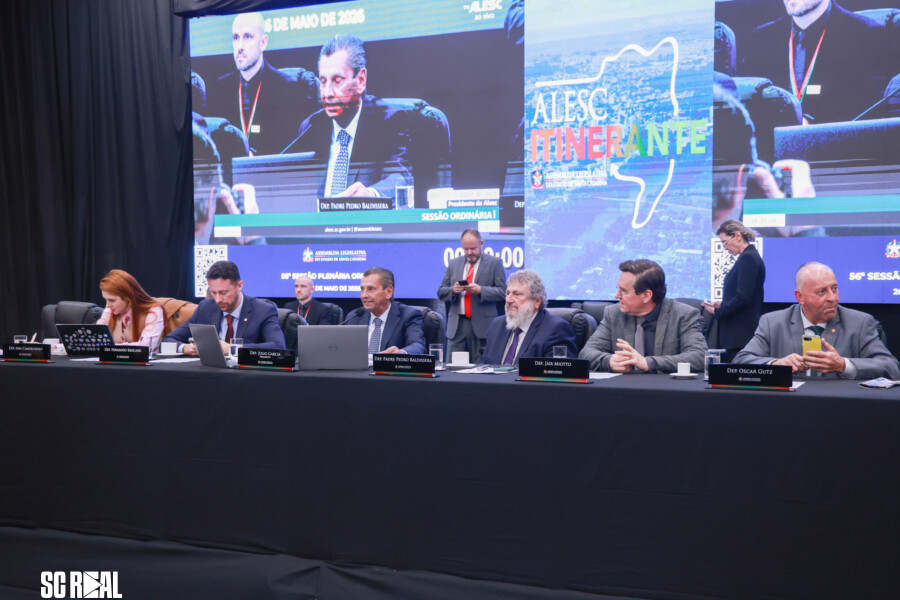 Plenário da Alesc aprova 18 projetos de lei na sessão itinerante desta de ontem, terça-feira (26)