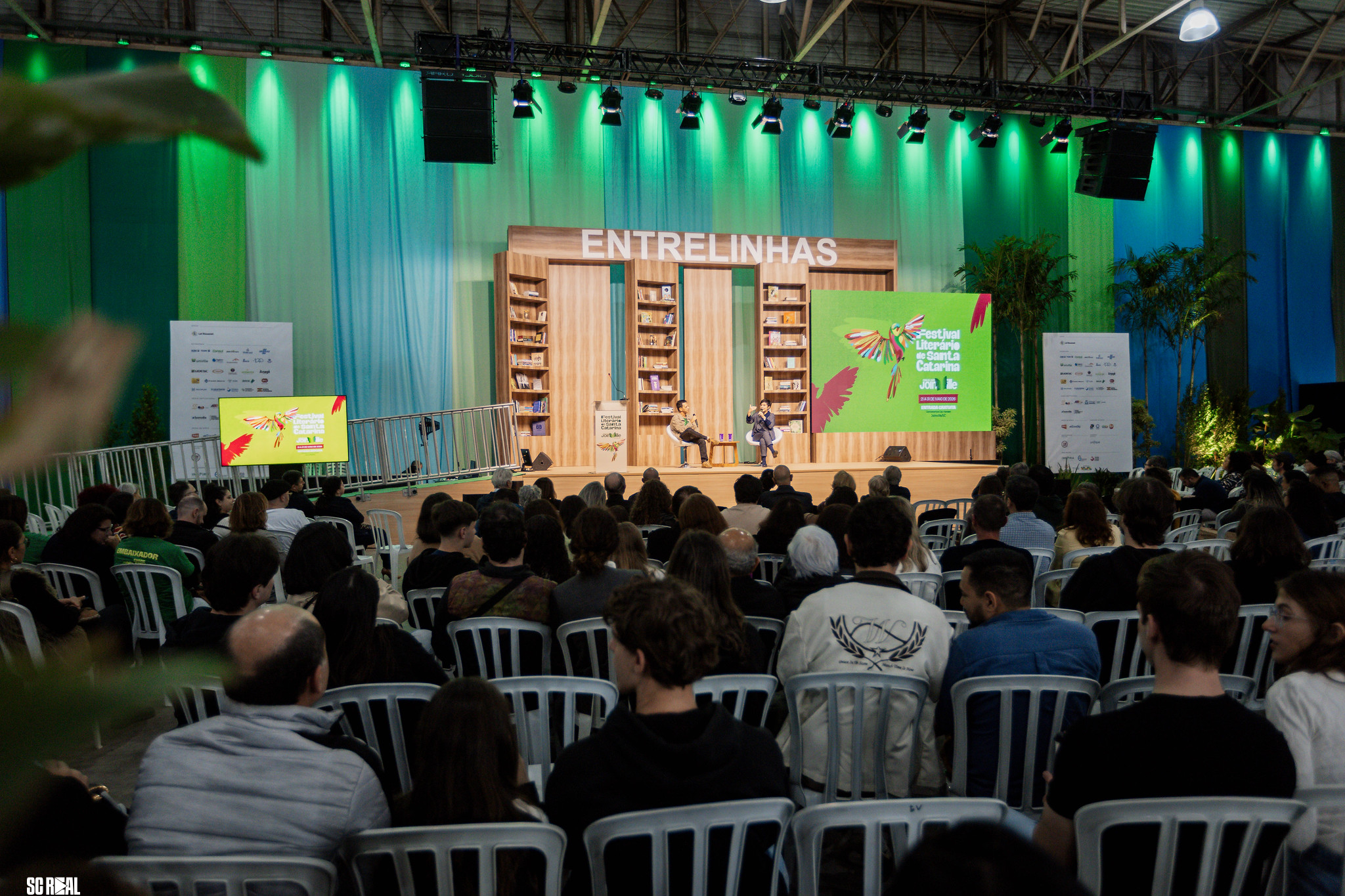 Festival Literário de SC registra recorde de público: em 11 dias, foram 100 mil visitantes de mais de 100 cidades brasileiras