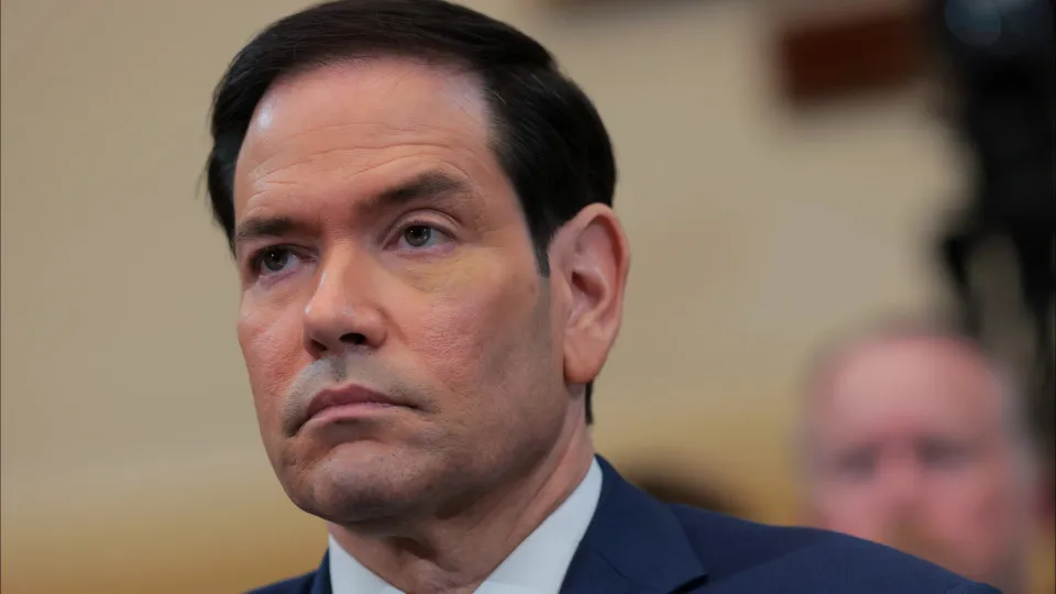 Rubio nega que Trump adormeça em eventos, mas é desmentido no Congresso