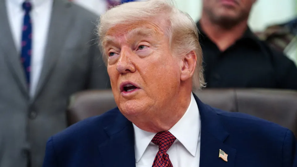 Trump diz que não há acordo porque Irão é "forte" e "orgulhoso"