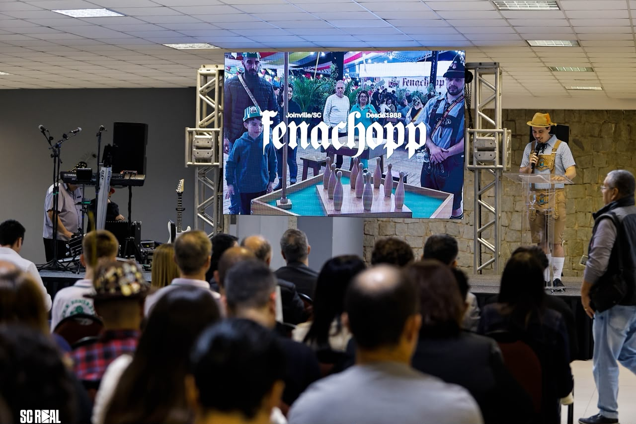 Fenachopp 2026 retorna à Expoville com modelo inédito e abre inscrições para concursos da realeza e para escolha dos nomes dos novos mascotes 