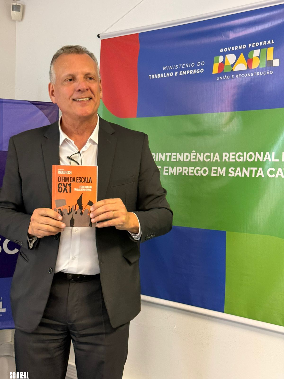 Fim da escala 6x1 e o futuro do trabalho no Brasil 