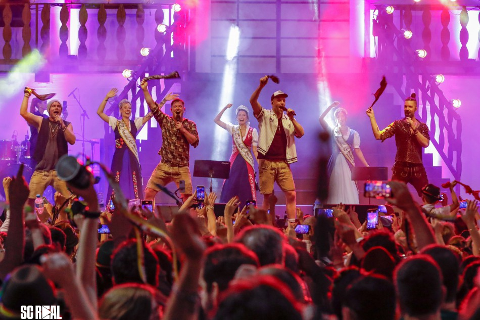 VoXXclub retorna à Oktoberfest Blumenau pela oitava vez
