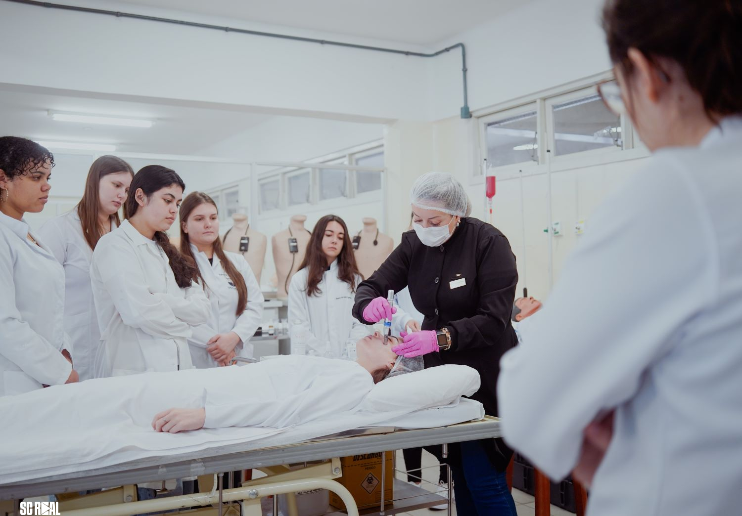 Programas Universidade Gratuita e Fumdesc ultrapassam 57 mil estudantes beneficiados