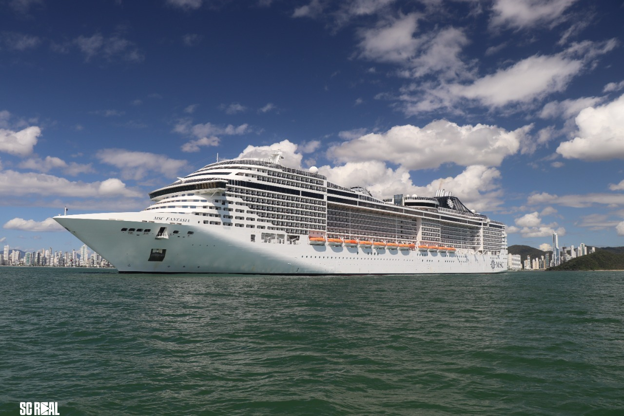 Balneário Camboriú terá primeiro embarque em navio de cruzeiro nesta segunda-feira 